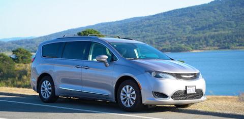 Chrysler Pacifica 2018