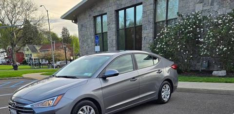 Hyundai Elantra 2019