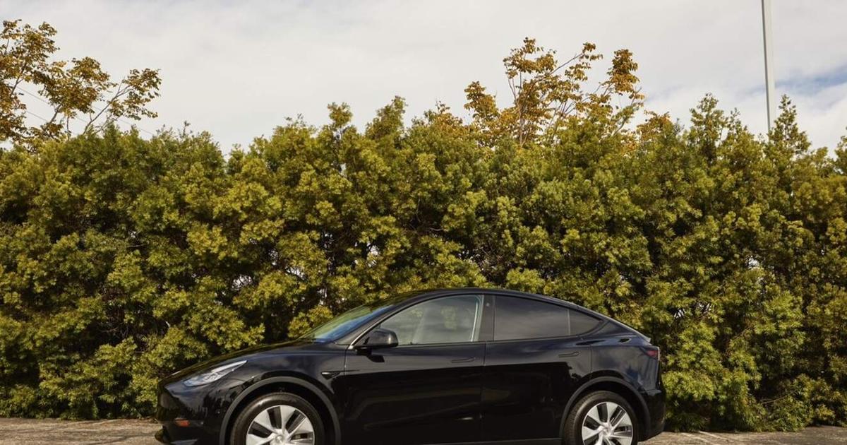 Tesla Model Y 2022 rental in Kelowna, BC by Gary J. Turo