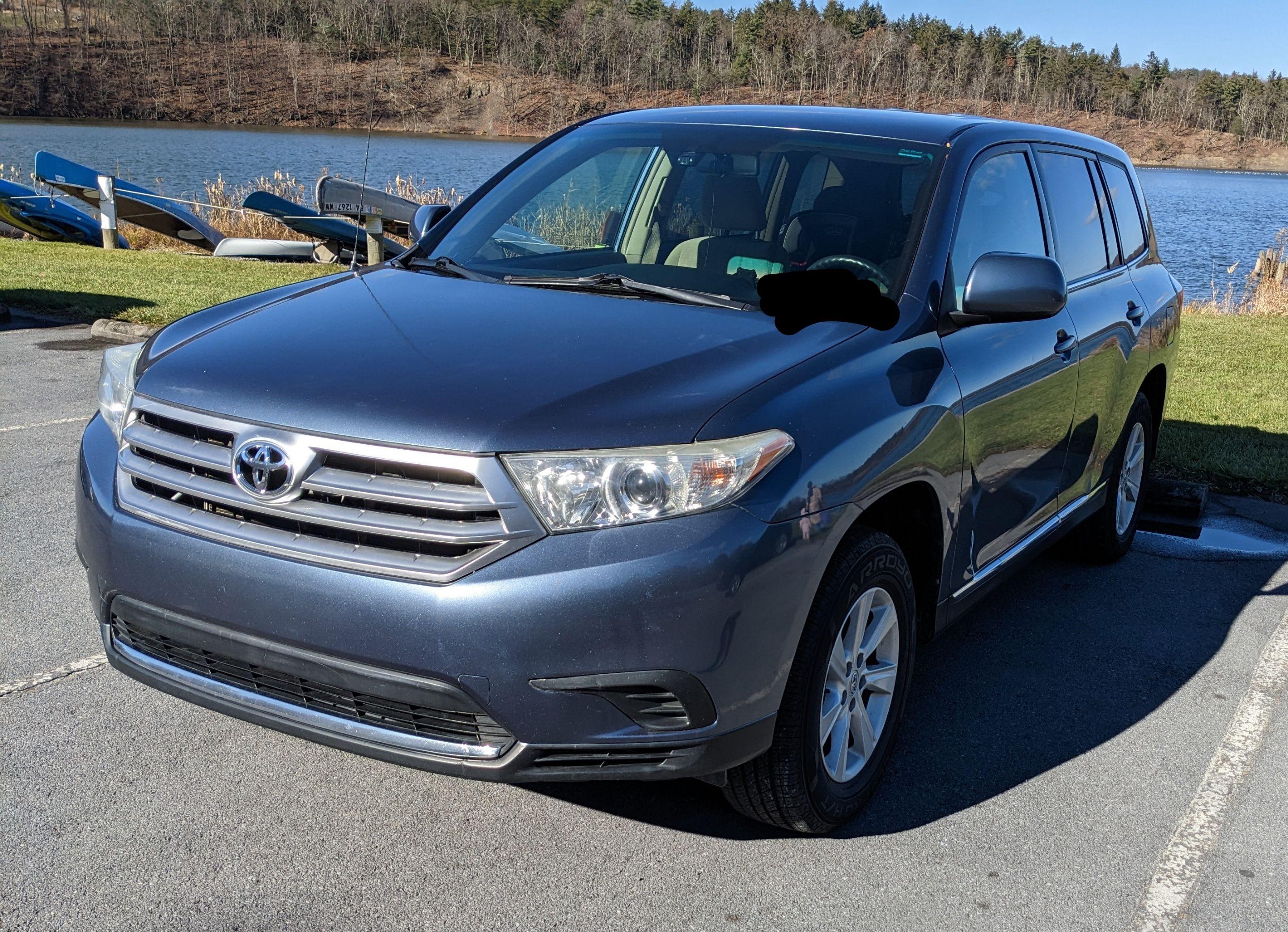 Toyota Highlander 2012 in Rochester, NY