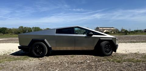 Tesla Cybertruck 2024