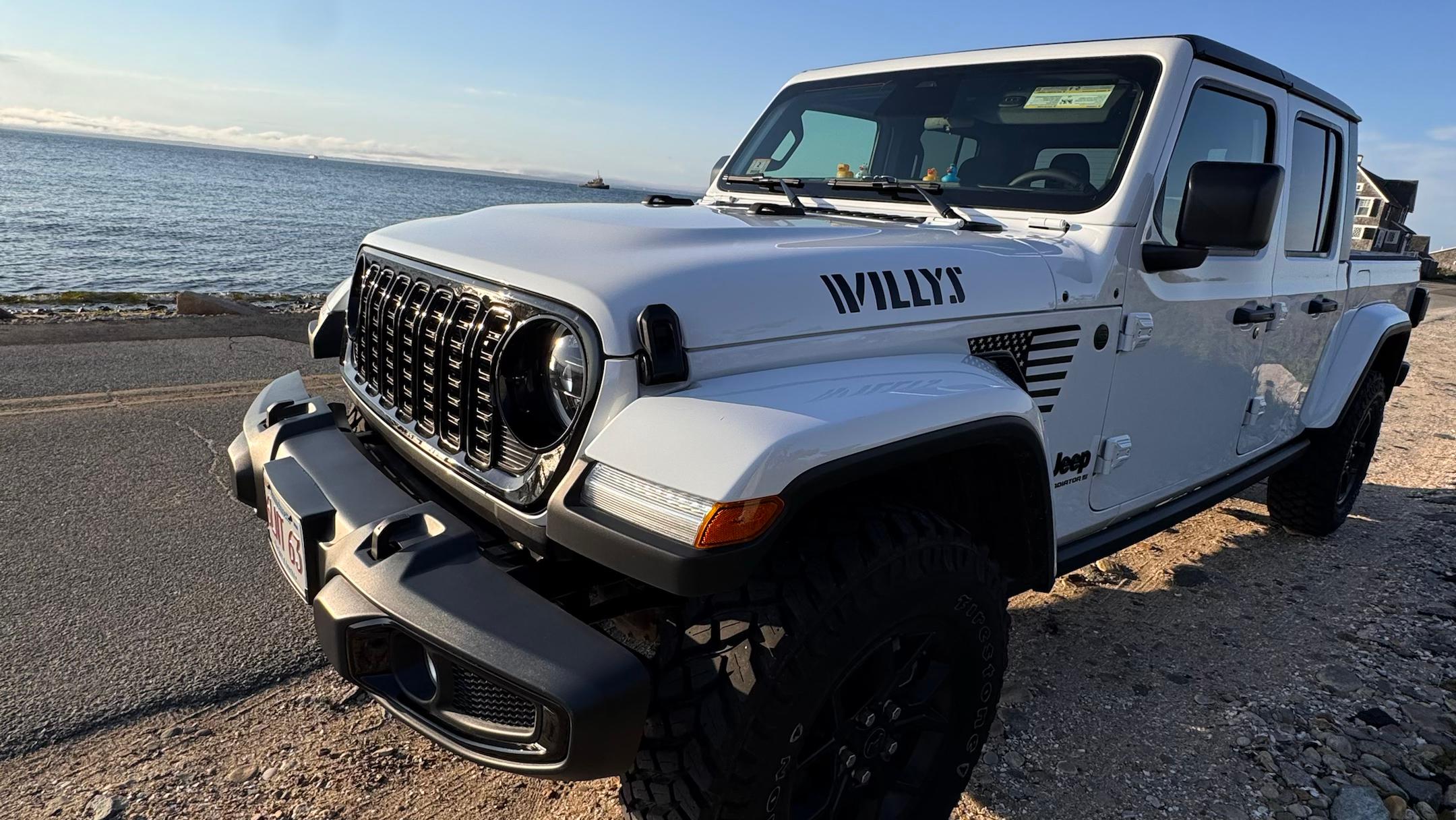 Jeep Gladiator 2026 in Oak Bluffs, MA