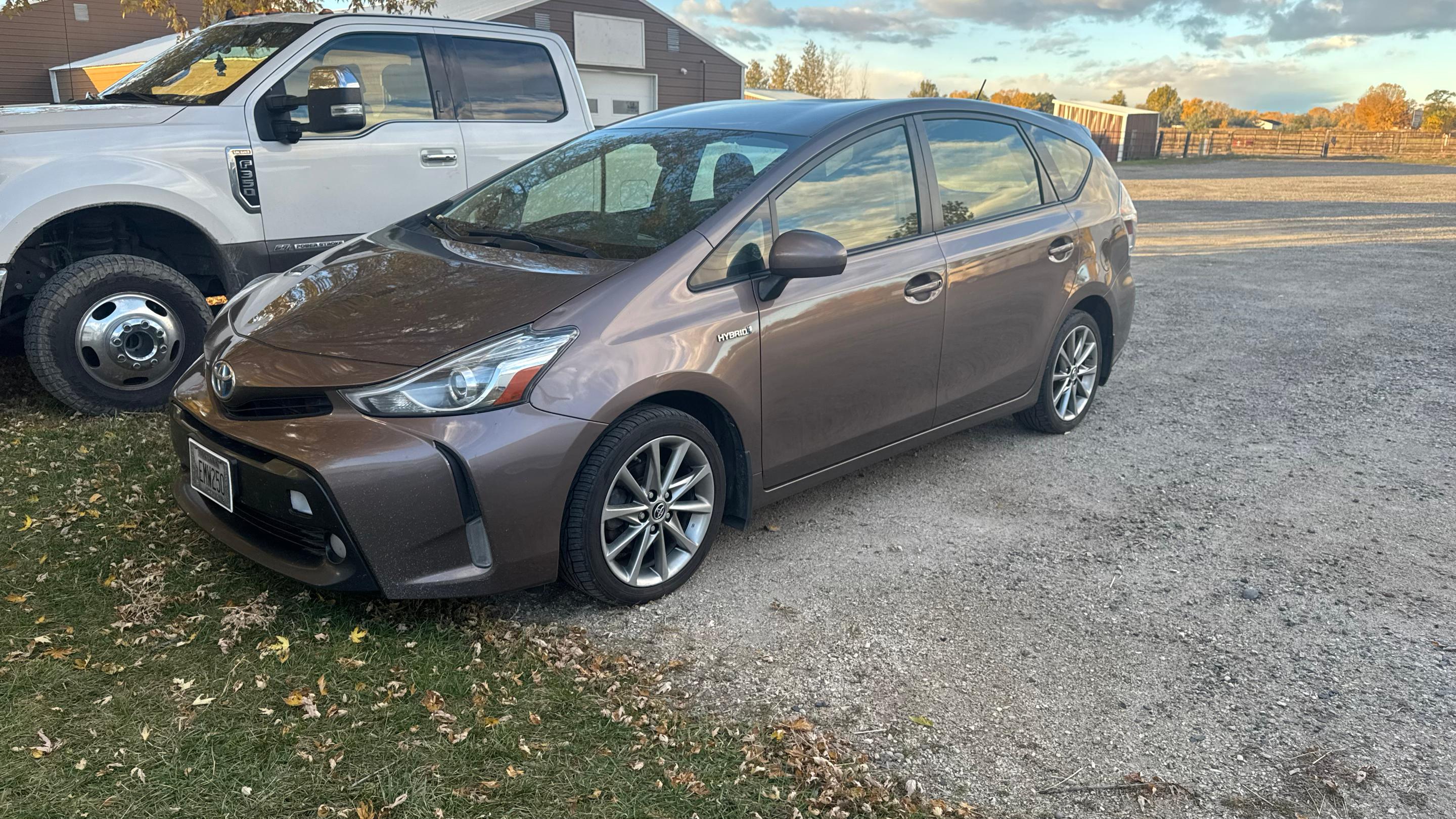 Toyota Prius v 2016 in Belgrade, MT