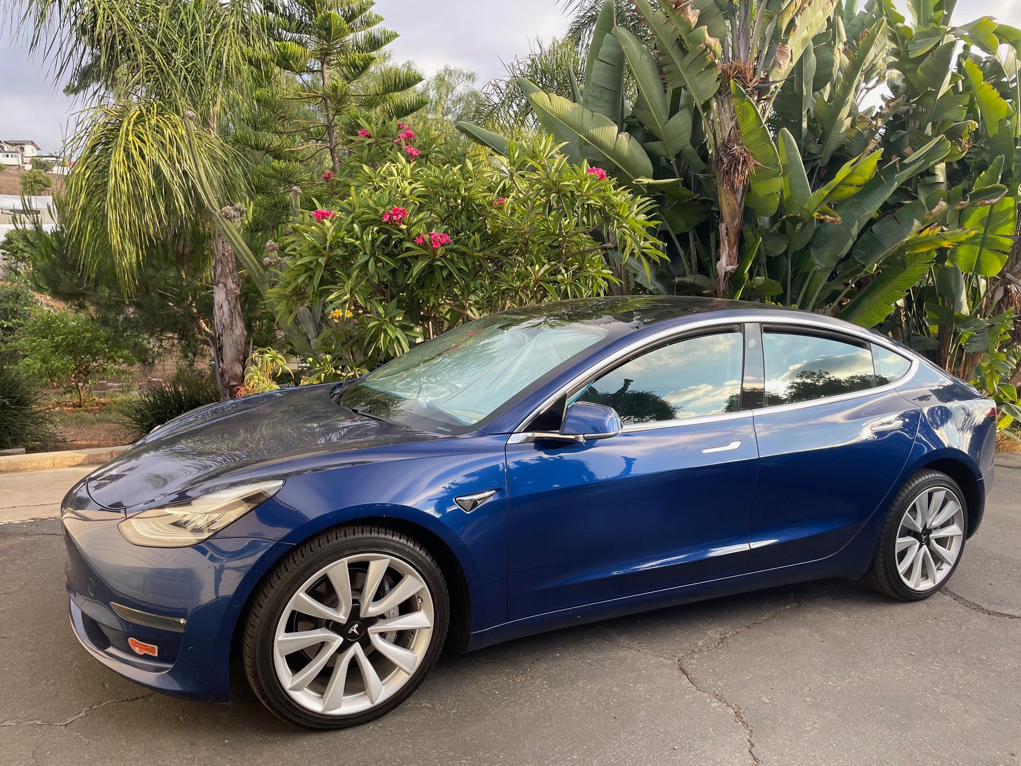 Tesla Model 3 2020 in San Diego, CA