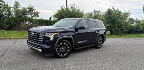 Toyota Sequoia 2023