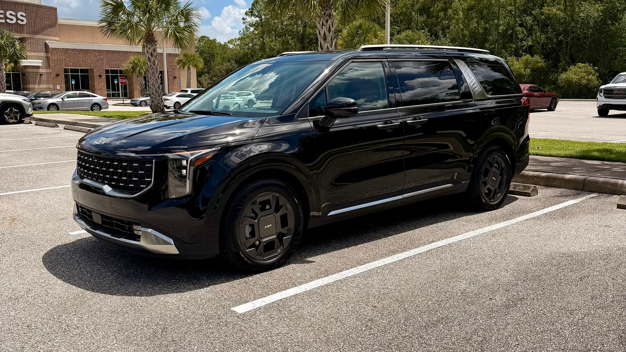 Kia Carnival Hybrid 2026 in Tampa, FL