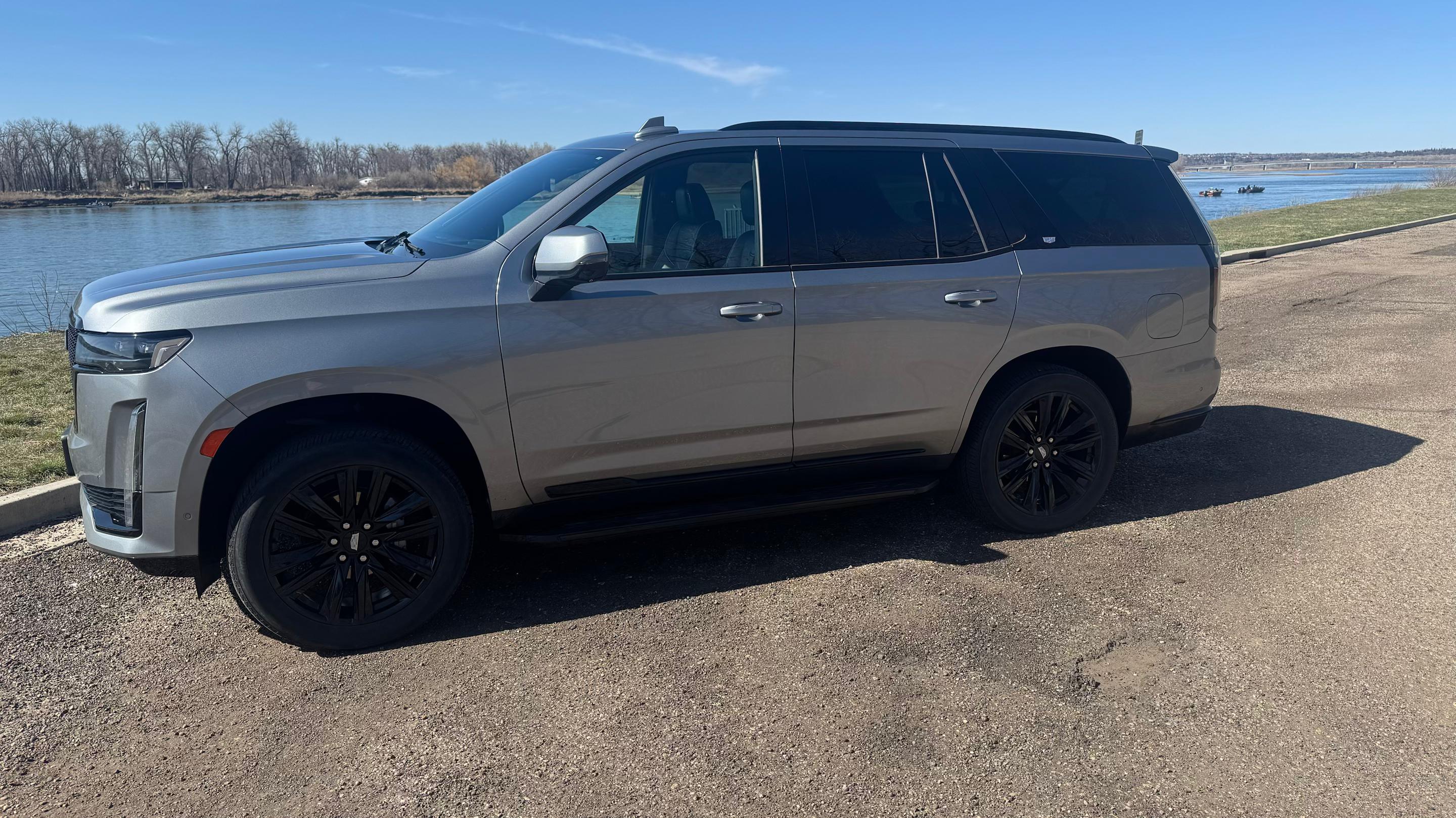 Cadillac Escalade 2023 in Mandan, ND