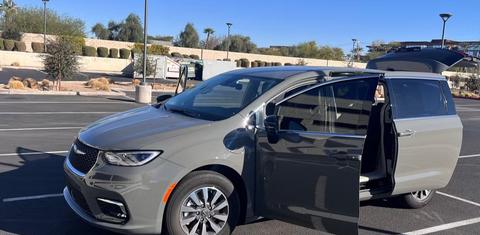 Chrysler Pacifica 2022