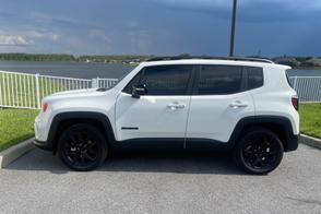 Jeep Renegade car