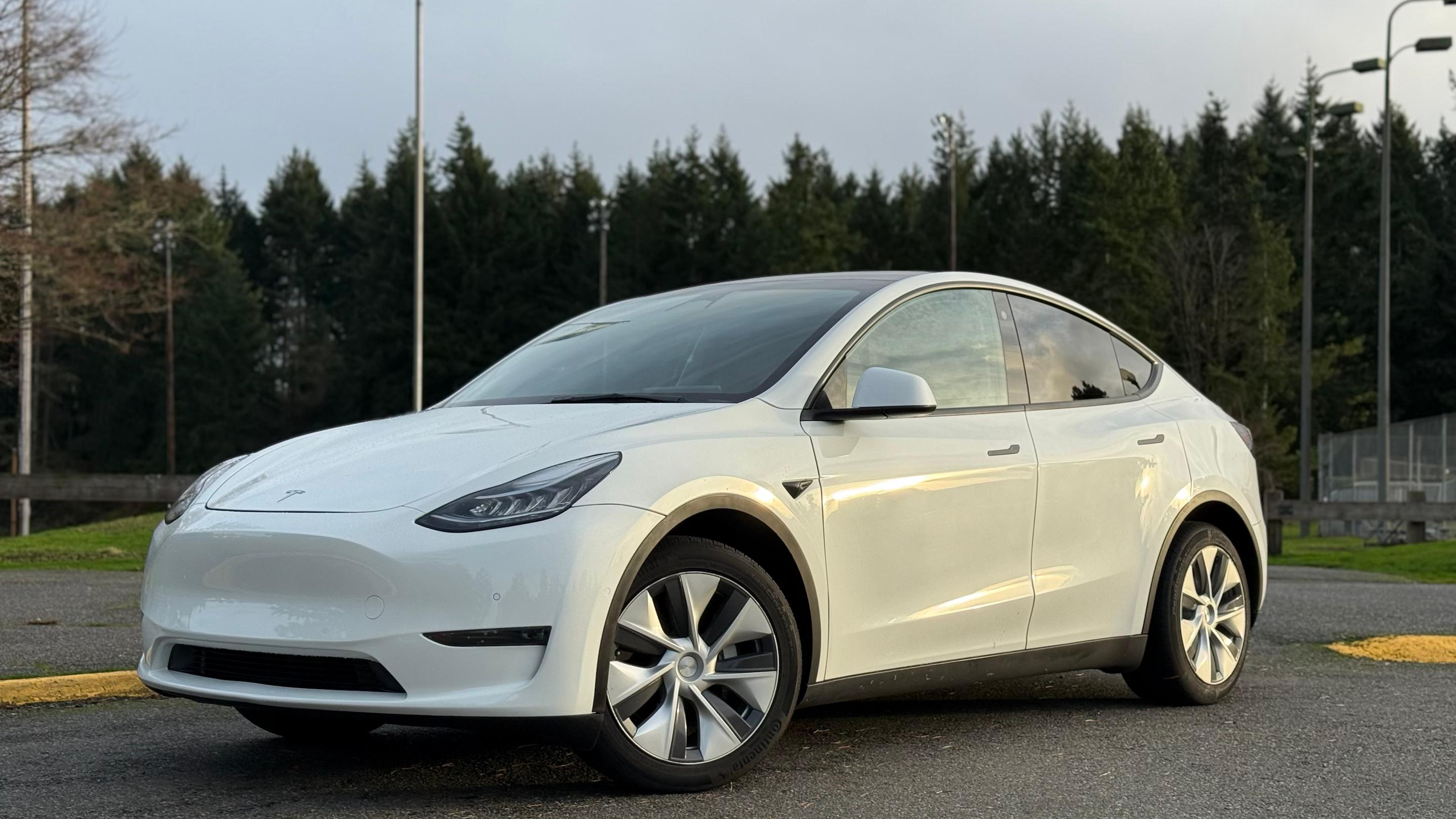 Tesla Model Y 2022 in 
