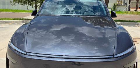 Tesla Model Y 2026