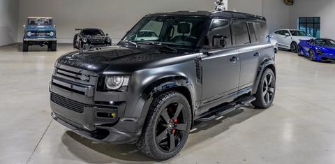 Land Rover Defender 2024