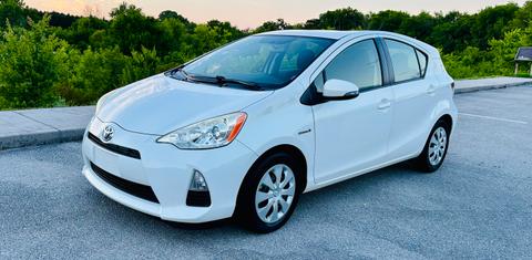 Toyota Prius c 2013