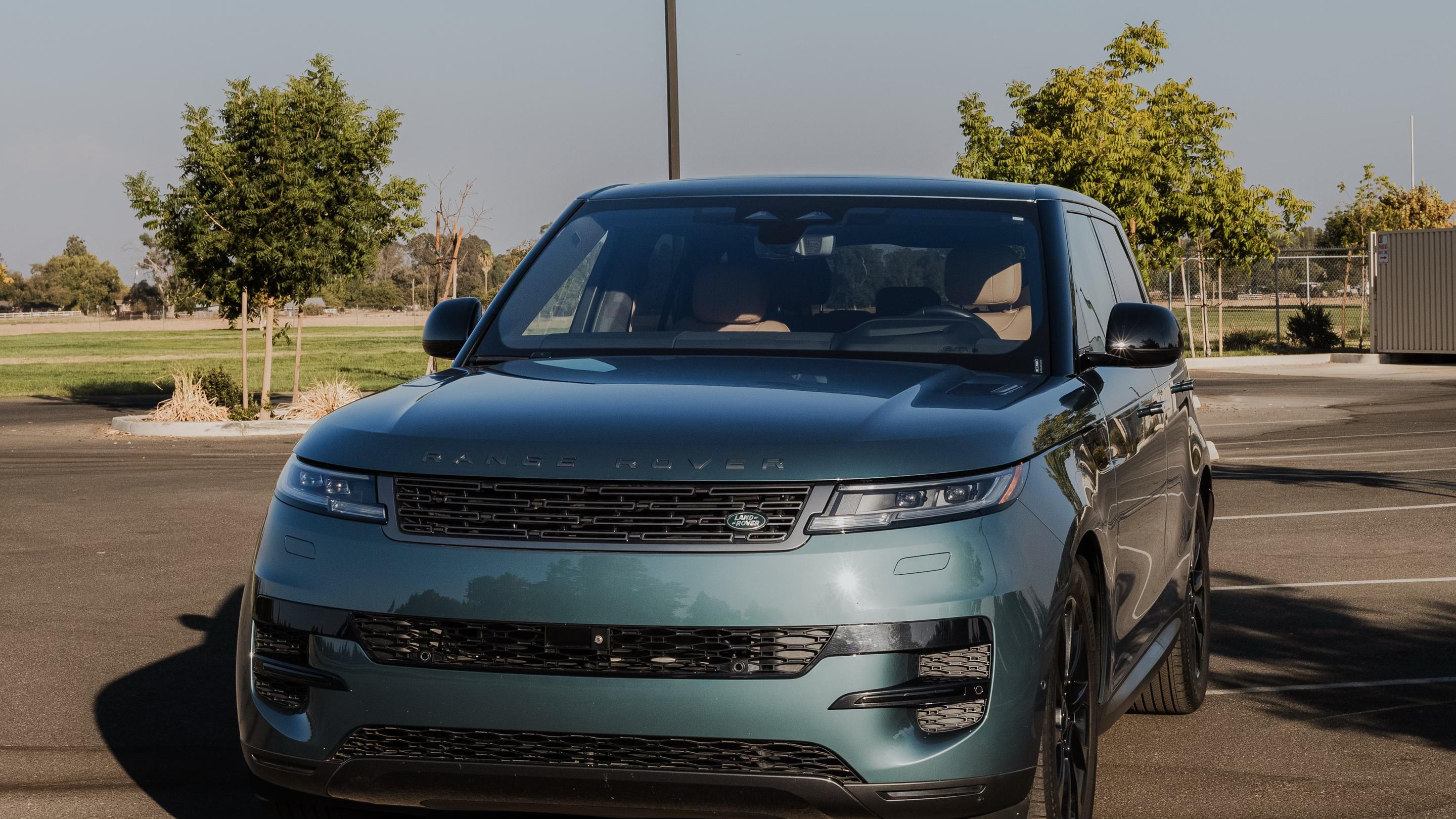 Land Rover Range Rover Sport 2023 in Fresno, CA