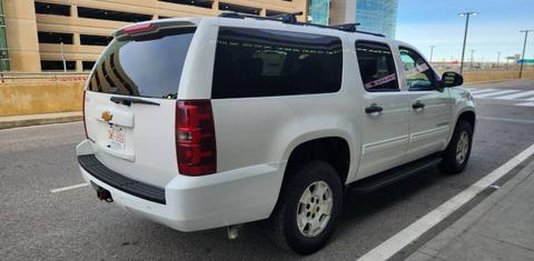 Chevrolet Suburban 2014