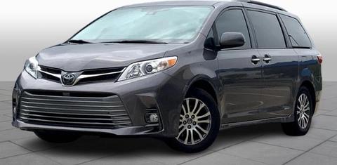 Toyota Sienna 2019