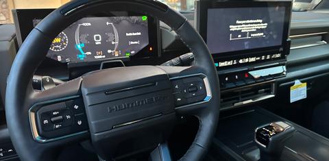 GMC HUMMER EV SUV 2024