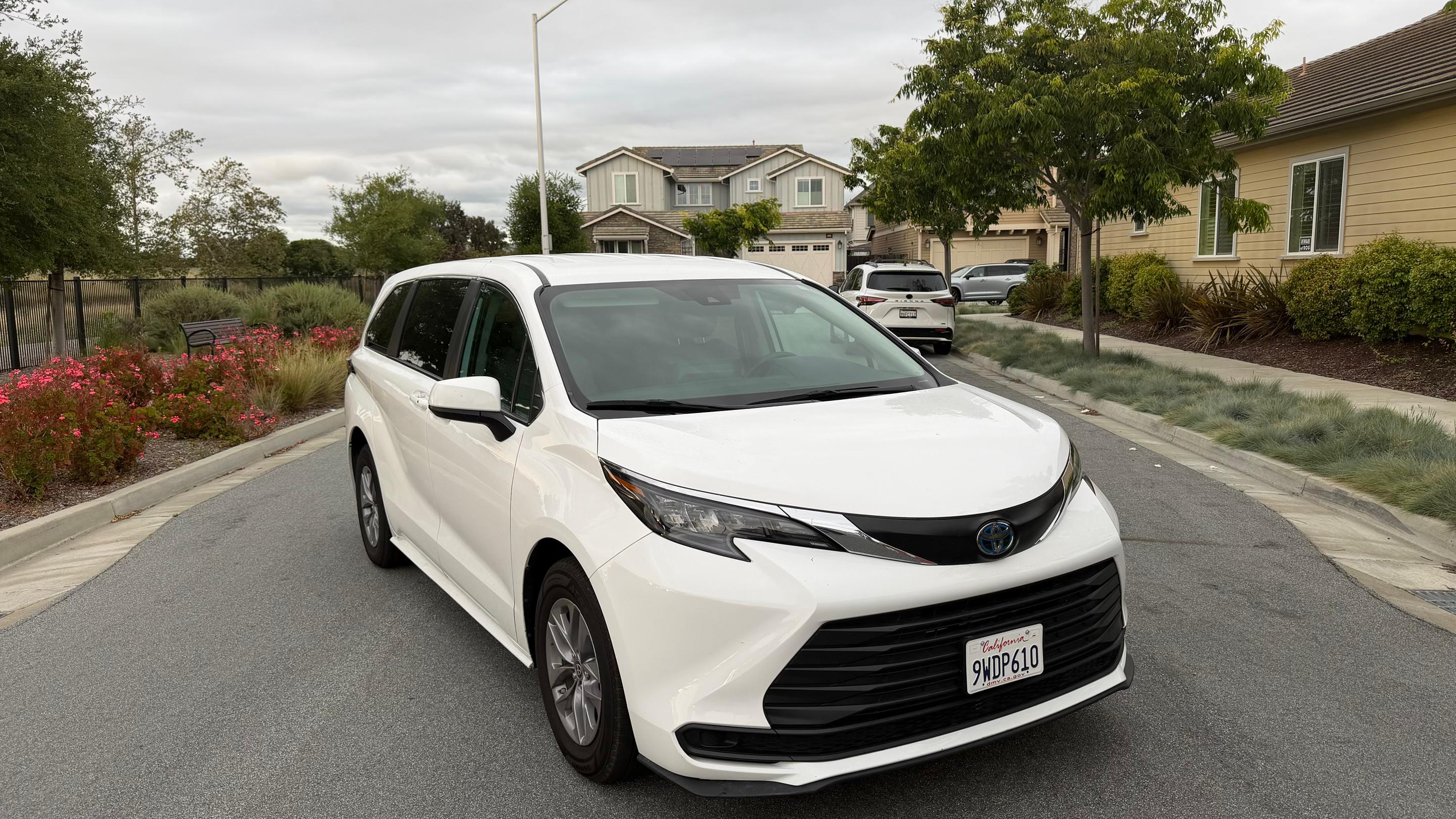 Toyota Sienna 2024 in Fremont, CA