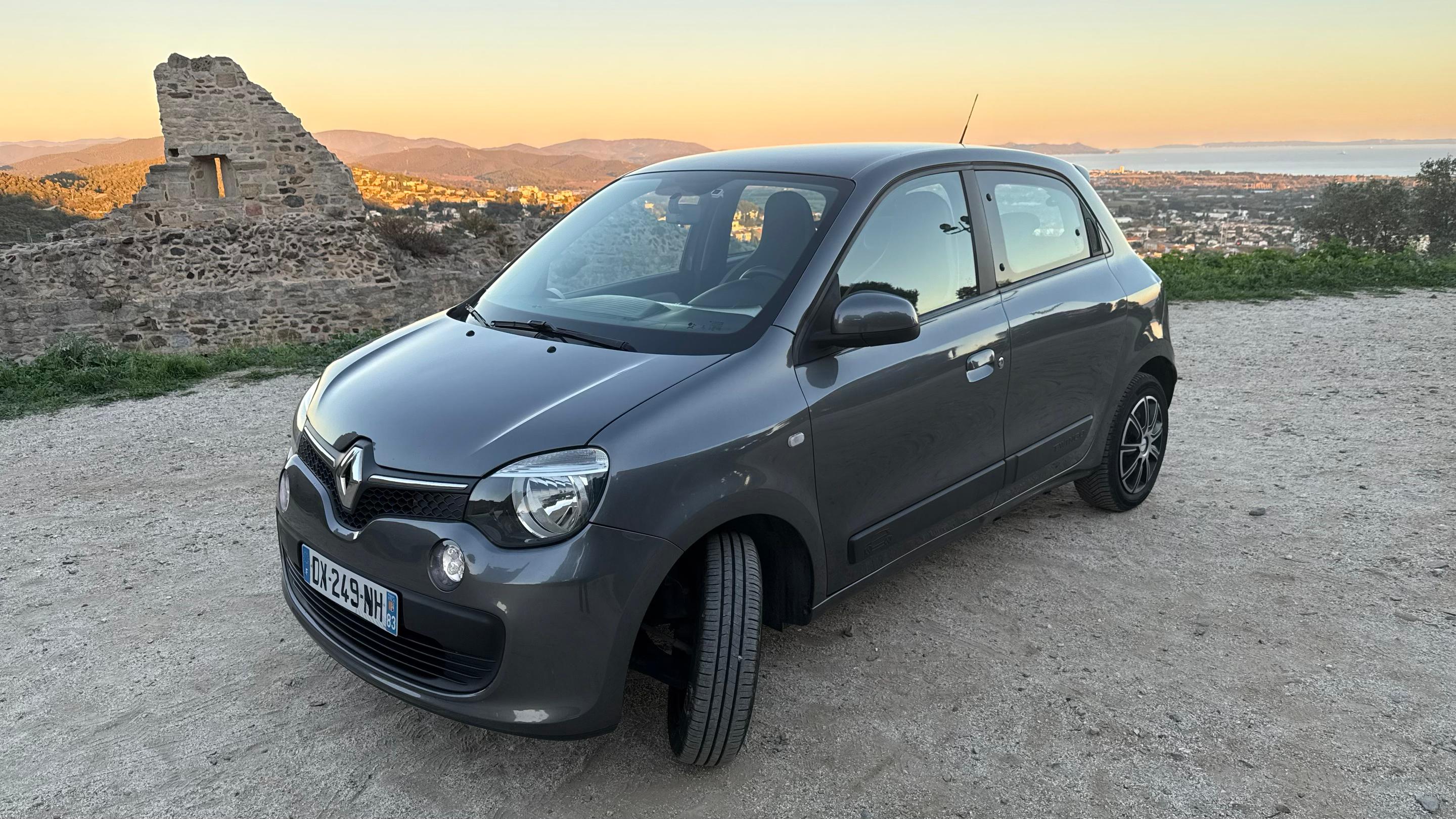 Renault TWINGO III 2015 à Toulon