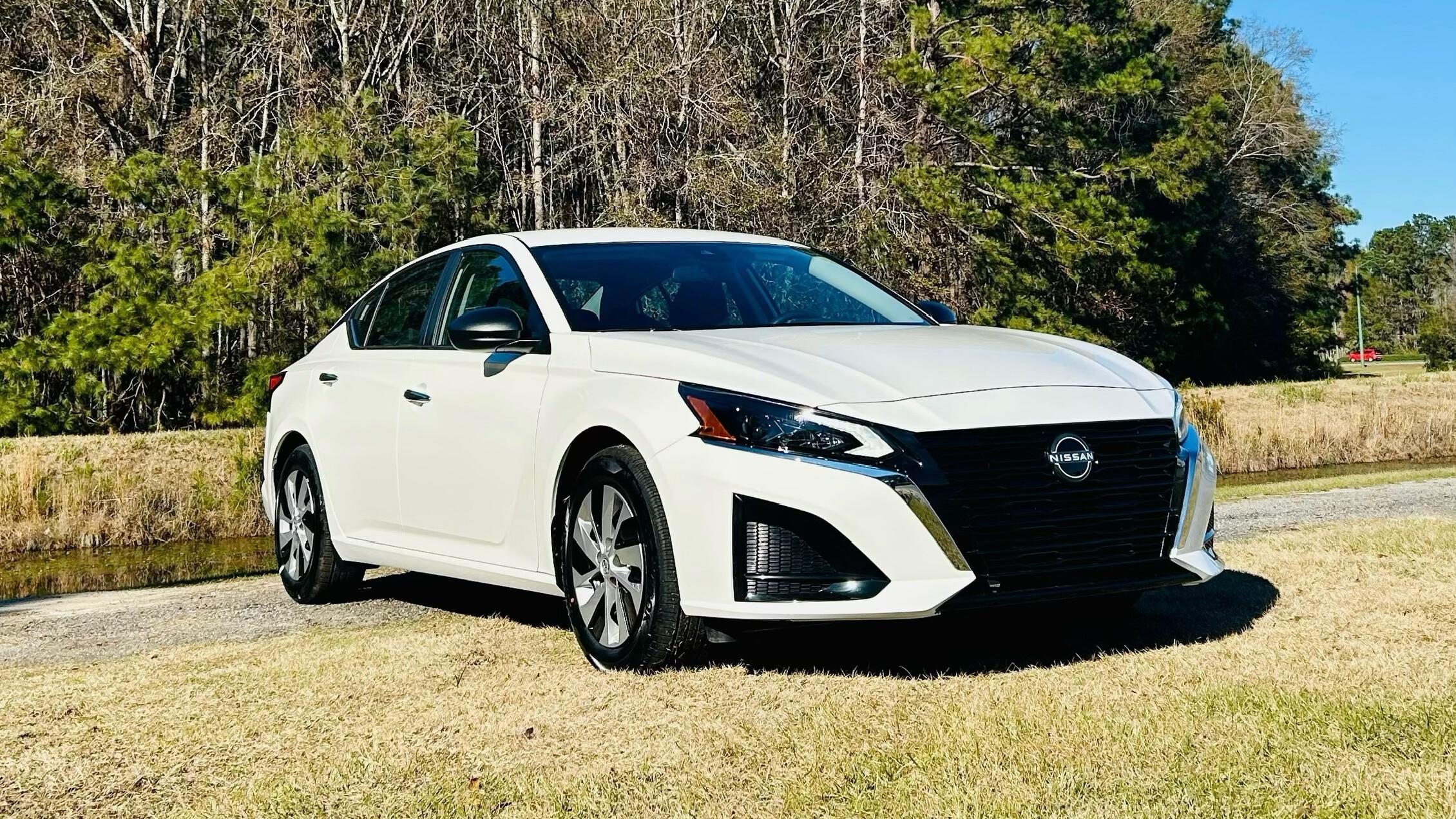 Nissan Altima 2025 in Savannah, GA