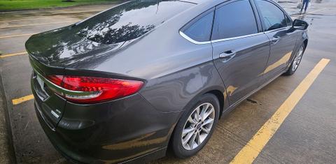 Ford Fusion 2017