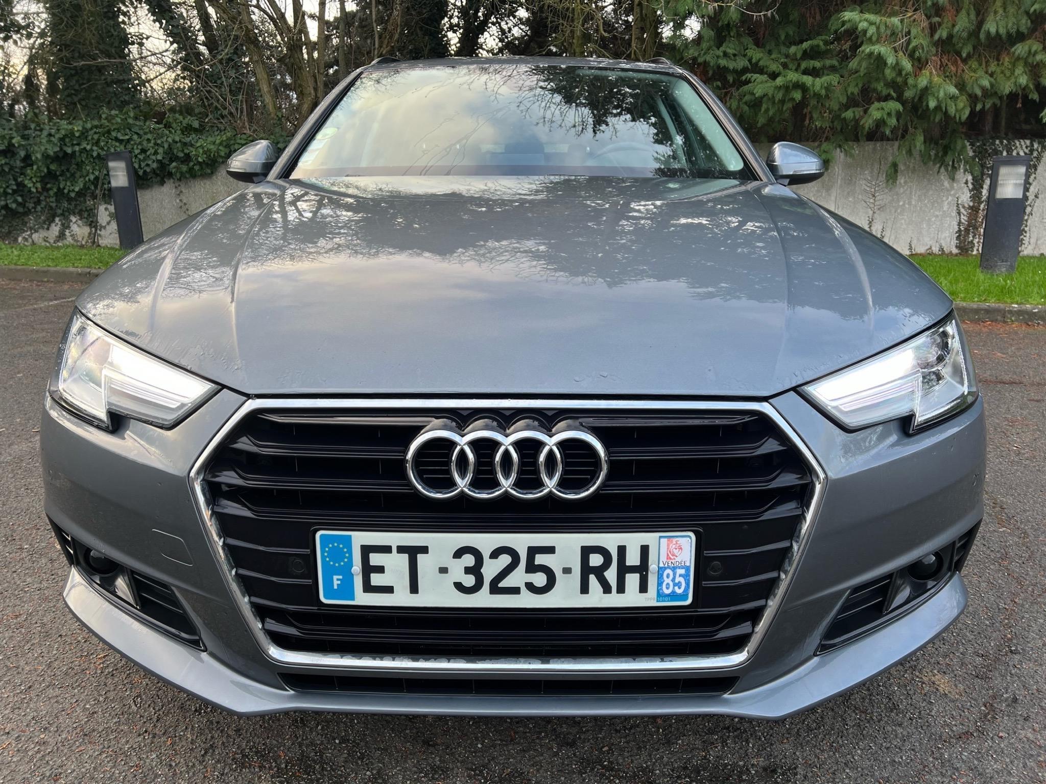 Audi A4 AVANT 2018 à Paris
