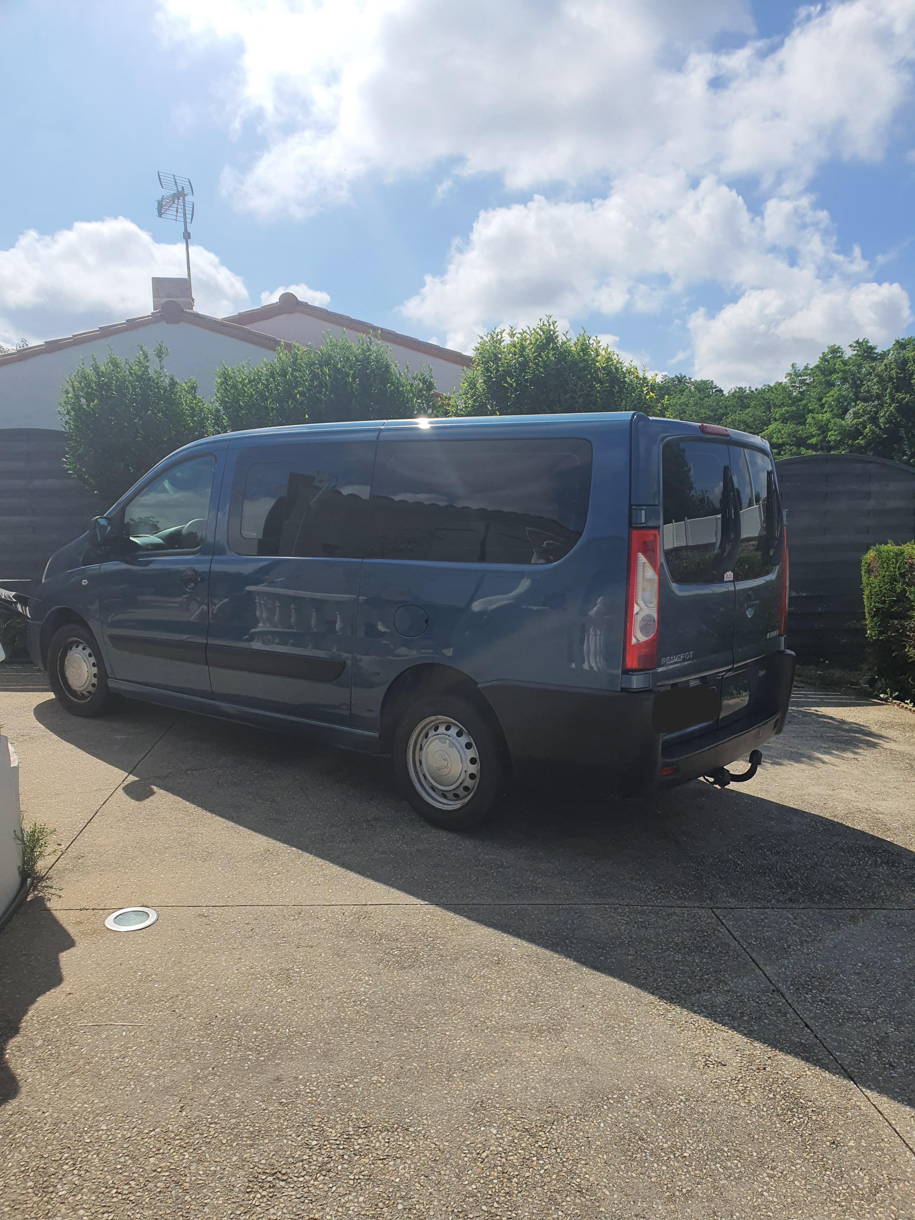 Peugeot EXPERT TEPEE 2011 à Tonnay-Charente