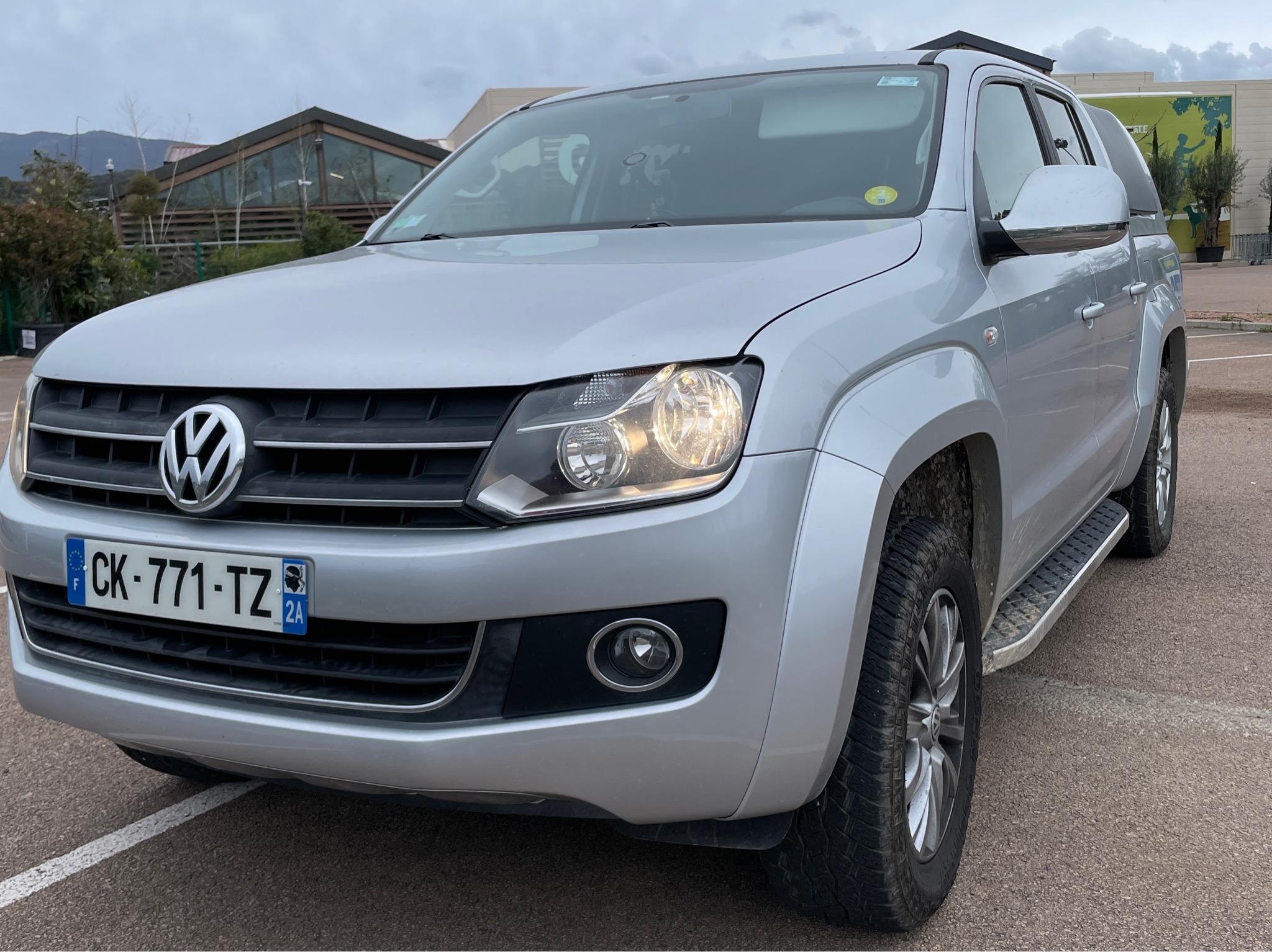 Volkswagen AMAROK 2011 à Porto-Vecchio