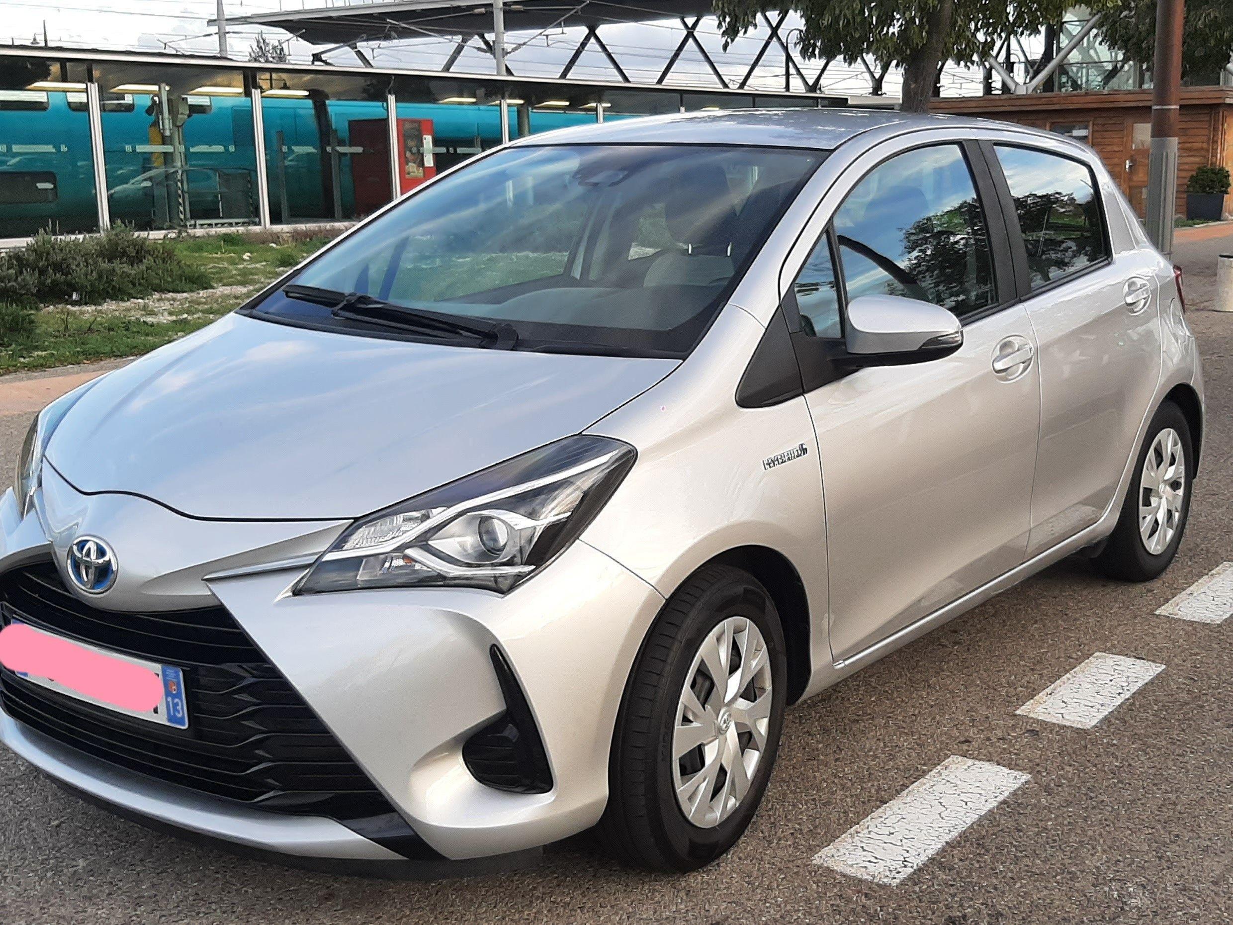 Toyota YARIS 2019 à Aix-en-Provence