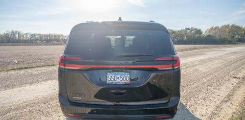 Chrysler Pacifica 2025