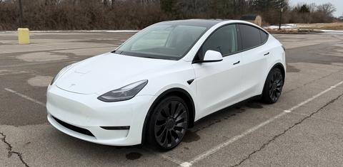 Tesla Model Y 2022
