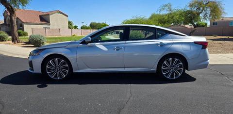 Nissan Altima 2023