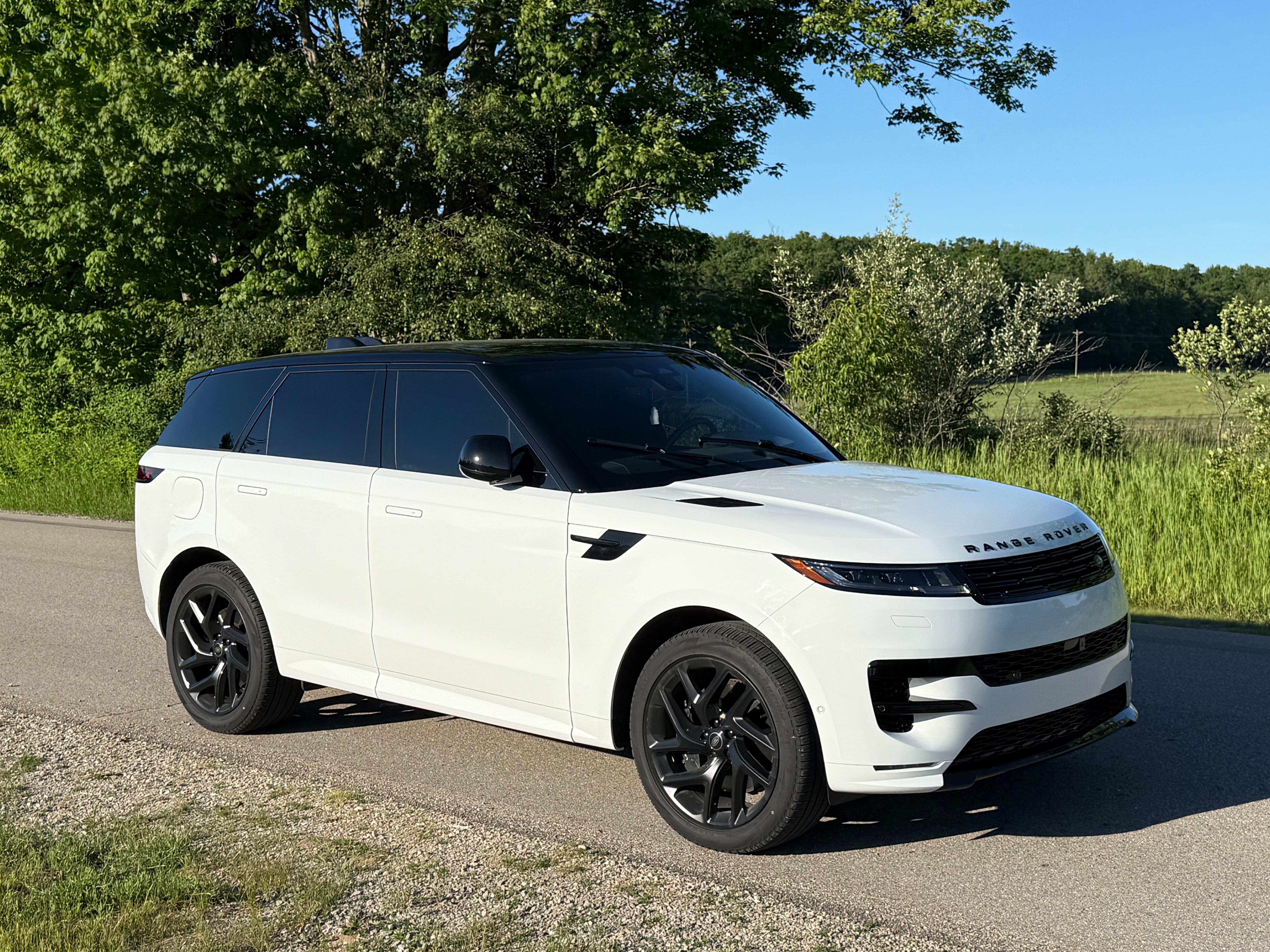 Land Rover Range Rover Sport 2025 in Harbor Springs, MI
