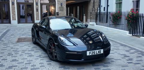 Porsche Cayman 718 2018