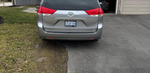 Toyota Sienna 2011