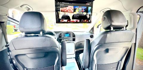 Mercedes-Benz Metris 2023