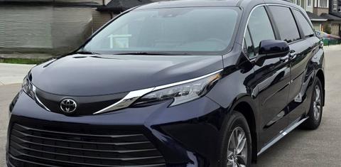 Toyota Sienna 2026