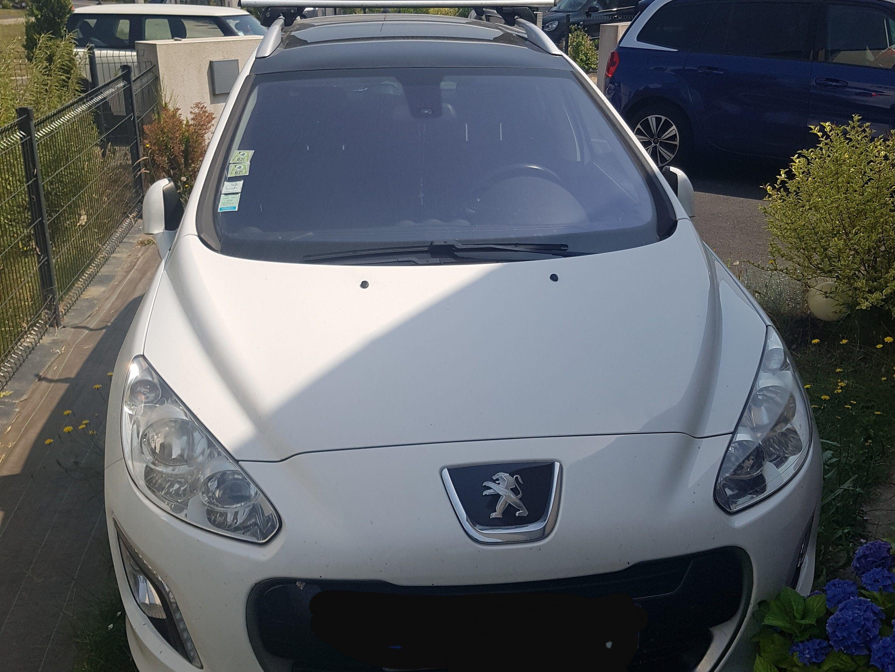 Peugeot 308 2013 à Lannion