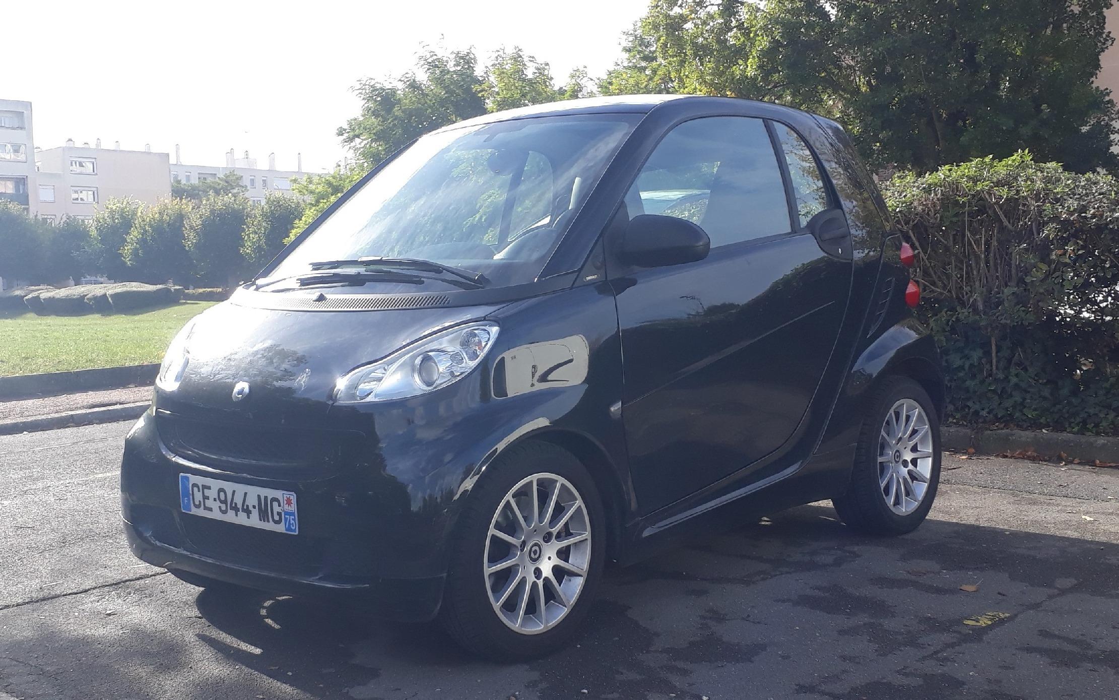 smart FORTWO COUPE 2012 à Asnières-sur-Seine