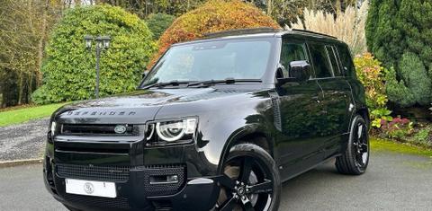 Land Rover Defender 2024