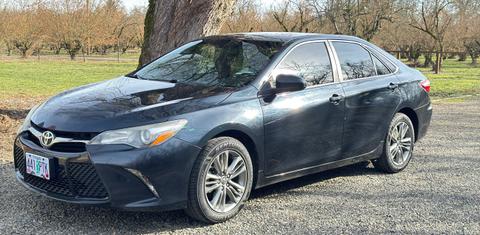 Toyota Camry 2016