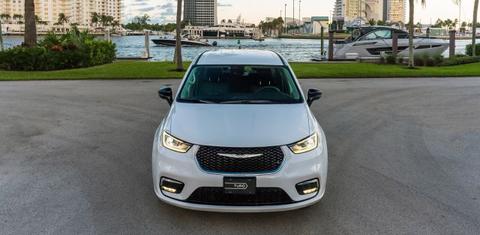 Chrysler Pacifica 2024