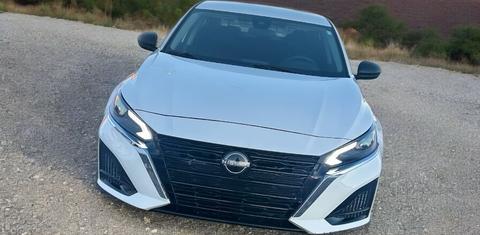 Nissan Altima 2024