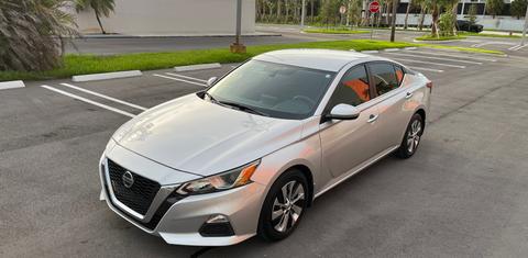 Nissan Altima 2020
