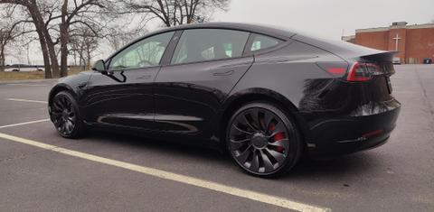 Tesla Model 3 2023