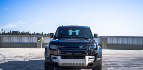 Land Rover Defender 2023