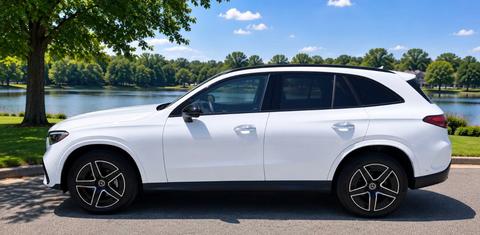 Mercedes-Benz GLC-Class 2025