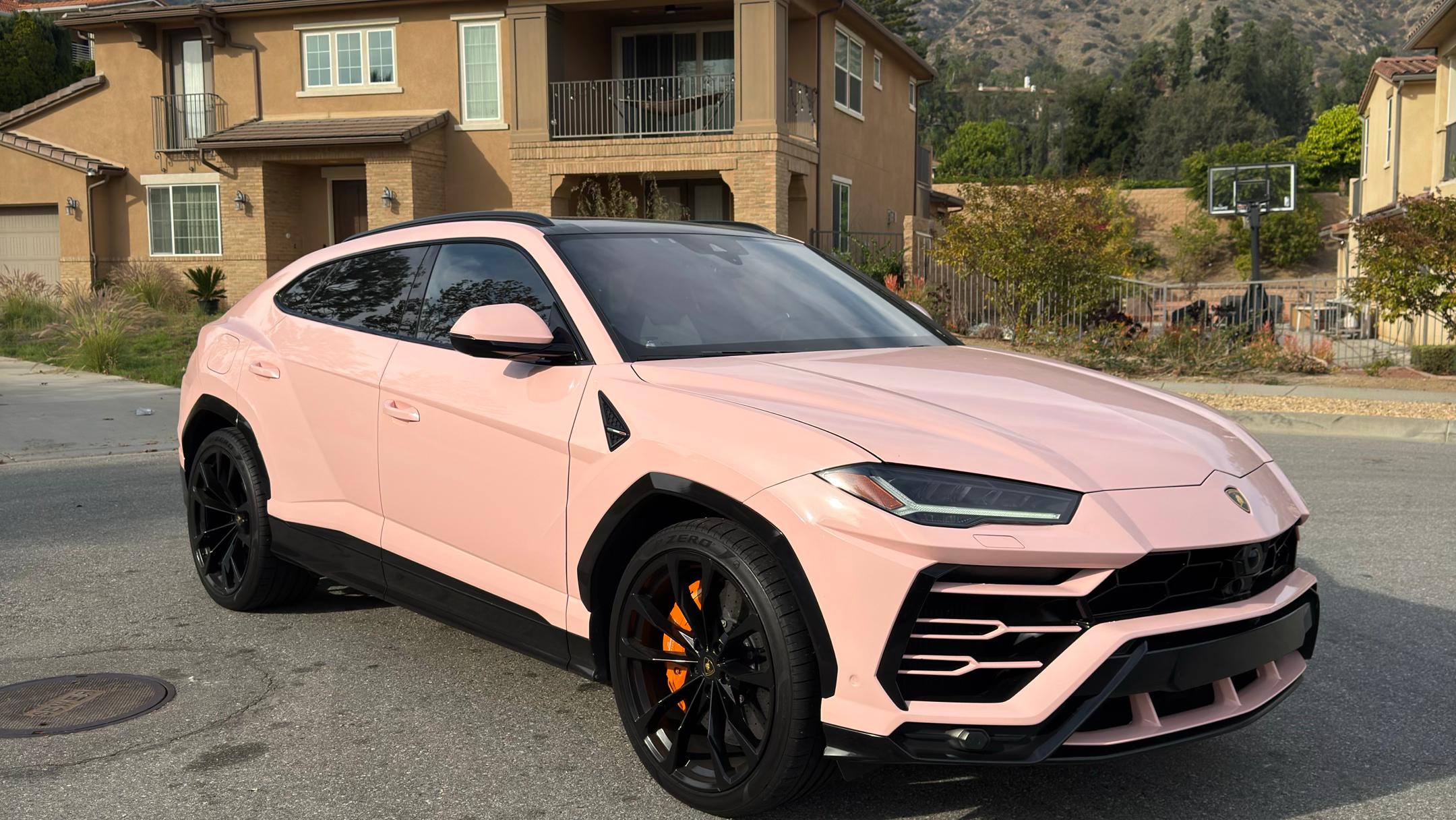 Lamborghini Urus 2019 rental in Glendora, CA by Carcool inc | Turo