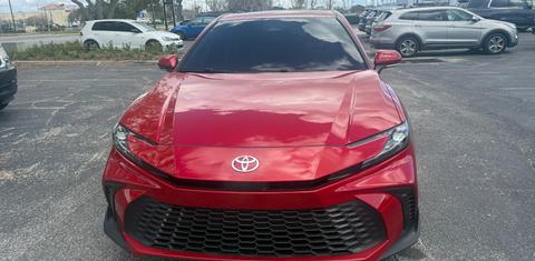 Toyota Camry Hybrid 2025