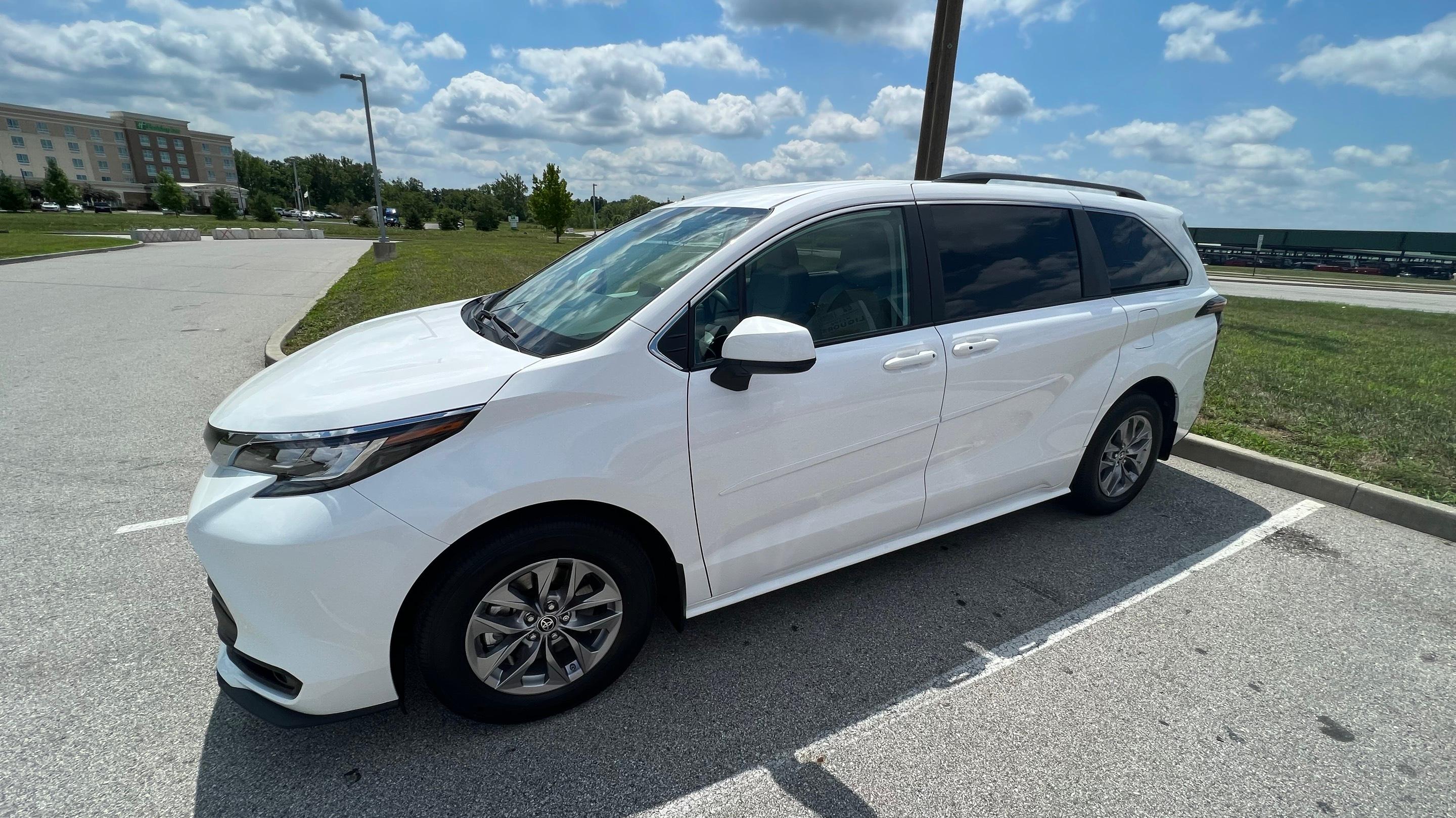 Toyota Sienna 2022 in Indianapolis, IN